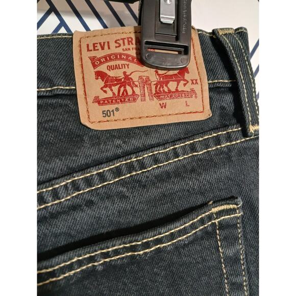 Levi 501 Womens Denim Shirts Size 29 - Picture 3 of 4